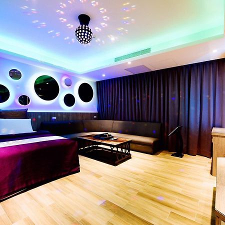 Meng Siang Motel Pingzhen Ngoại thất bức ảnh