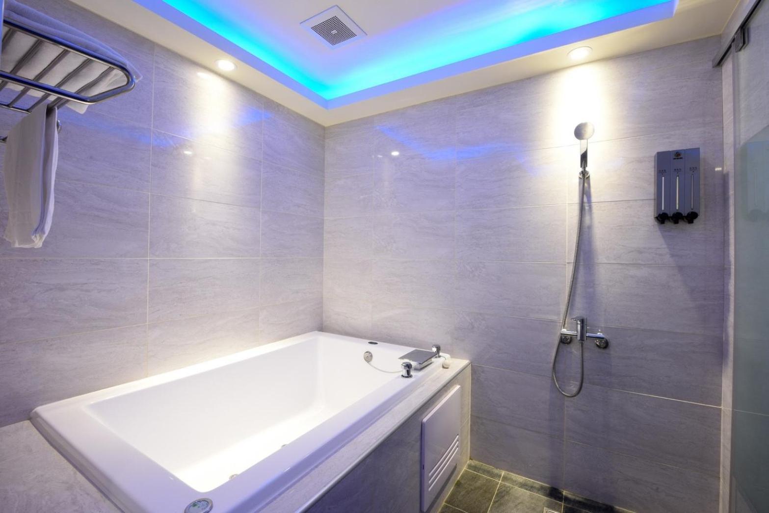 Meng Siang Motel Pingzhen Ngoại thất bức ảnh
